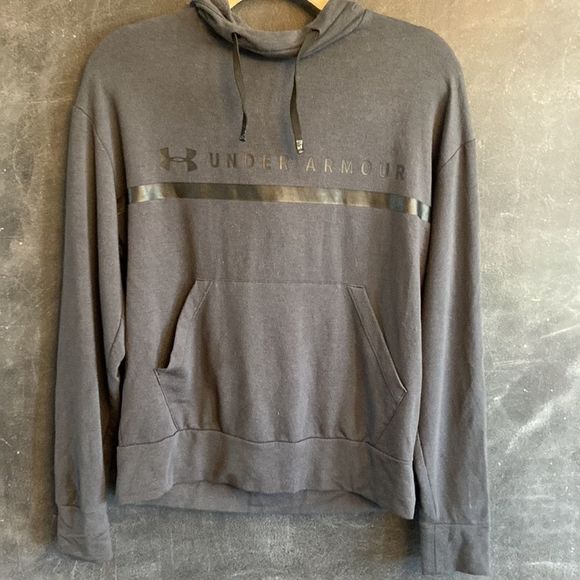 Under Armour Hoodie Size Medium - Picture 7 of 11